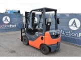 TOYOTA 02-8 FDF 15 forklift