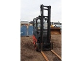 LINDE E30 forklift