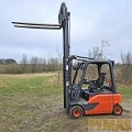 LINDE E 20 forklift