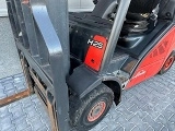 LINDE H 25 T forklift