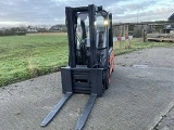 LINDE E 25 P forklift