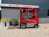 NISSAN P 1 D 1 A 15 LQ forklift