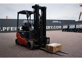 TOYOTA FBM 20 forklift