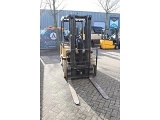 CATERPILLAR GP 25 K forklift