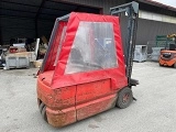 LINDE E30 forklift