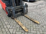 LINDE E30 forklift