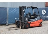 LINDE E30 forklift