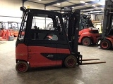 LINDE E 25 forklift