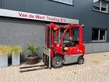 NISSAN P 1 D 1 A 15 LQ forklift