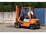 TOYOTA 02-5 FD 25 forklift