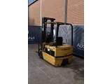 CATERPILLAR F 30 forklift