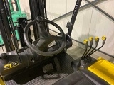 HYUNDAI 32 B 7 forklift