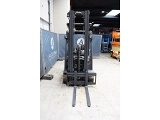 LINDE E16L forklift