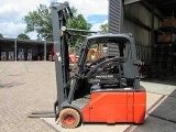 LINDE E18L forklift