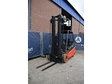 LINDE E 25 forklift