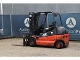 LINDE E30 forklift