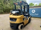 CATERPILLAR GP 25 forklift