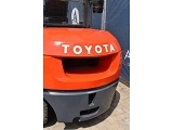 TOYOTA 42-7 FDA 50 forklift