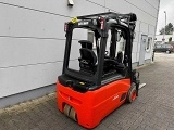 LINDE E20L forklift