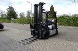 NISSAN U 1 D 2 A 25 LQ forklift