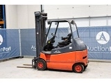 LINDE E 25 forklift