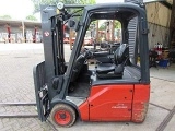 LINDE E15 forklift