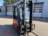 LINDE E25L forklift