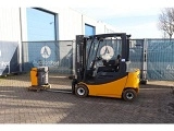 JUNGHEINRICH EFG 320 forklift