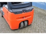 LINDE E16L forklift