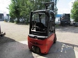 LINDE E18L forklift