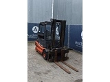 LINDE E30 forklift