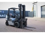 NISSAN UG 1 D 2 A 32 LQ forklift