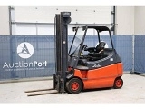 LINDE E 25 forklift