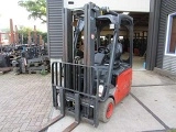 LINDE E15 forklift