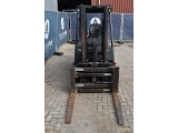 LINDE E30 forklift