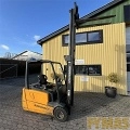 JUNGHEINRICH EFG 218 forklift