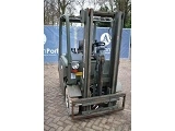 JUNGHEINRICH EFG-Vac 25 forklift