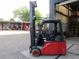 LINDE E18L forklift