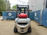 NISSAN UD 02 A 20 PQ forklift