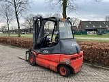 LINDE E30 forklift