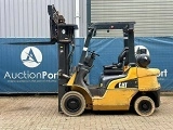 <b>CATERPILLAR</b> GP 25 Forklift