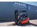 TOYOTA FBM 30 forklift