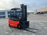 LINDE E 25 forklift