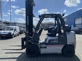 NISSAN UG 1 D 2 A 32 LQ forklift