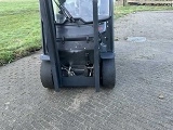 LINDE E 25 P forklift