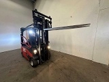 LINDE E 20 forklift