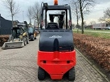 LINDE E30 forklift