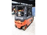 LINDE E30L forklift