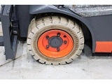 LINDE E16L forklift