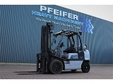 NISSAN UG 1 D 2 A 32 LQ forklift